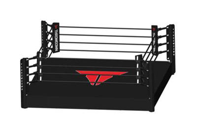 boxing ring /MMA cage